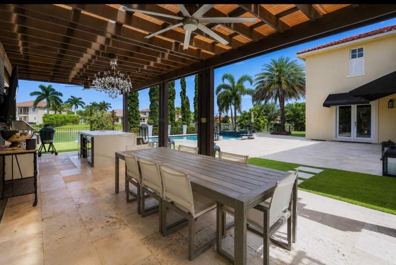 5 bedroom Single Family Residence at 8861 Edgewater Place, Debuys Plat, Parkland — photo 3