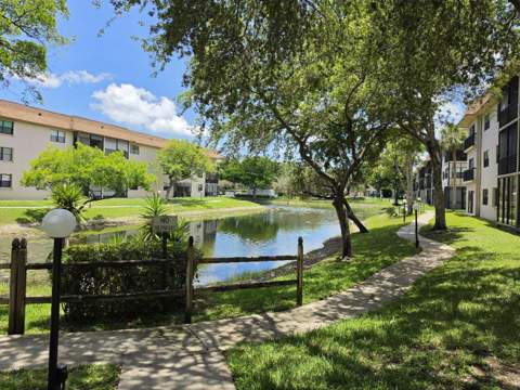6090 N Sabal Palm Boulevard #209, Tamarac FL - photo 16 of 17