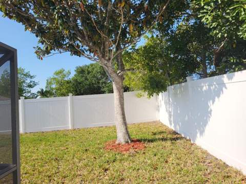702 SW Belmont Circle, Port St. Lucie FL - photo 6 of 19