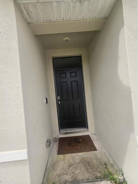 5015 NW North Macedo Boulevard, Port St. Lucie FL - photo 11 of 33