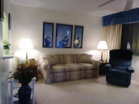 300 Village Green Circle #302, Palm Springs FL - photo 15 of 20