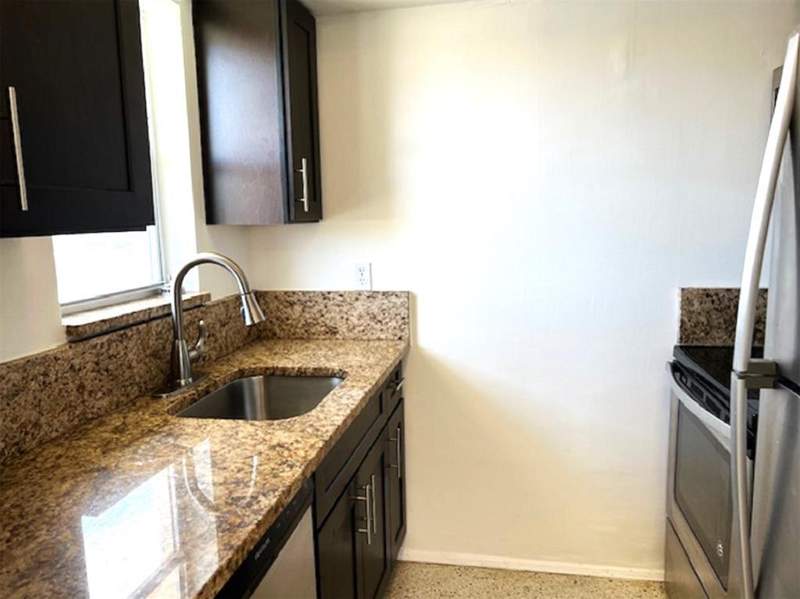 1 bedroom Condominium at 270 NE 40th Street #26, Northeast Heights Condo Phase I, Oakland Park — photo 4