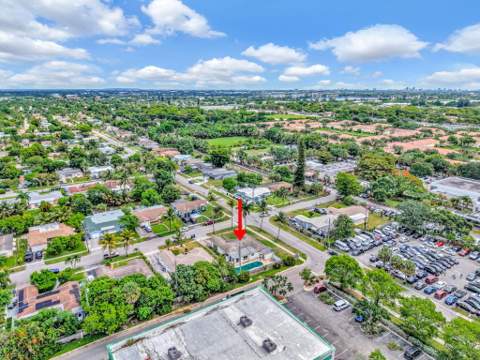 3300 NW 32nd Street, Lauderdale Lakes FL - photo 10 of 61