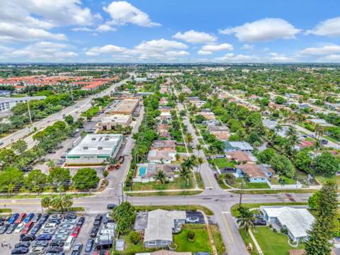 3300 NW 32nd Street, Lauderdale Lakes FL - photo 14 of 61