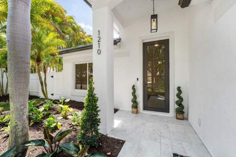 1210 Delray Lakes Drive, Delray Beach FL - photo 18 of 99