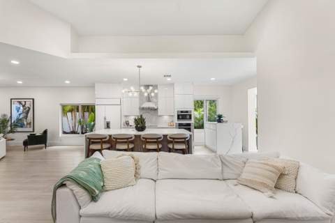 1210 Delray Lakes Drive, Delray Beach FL - photo 23 of 99