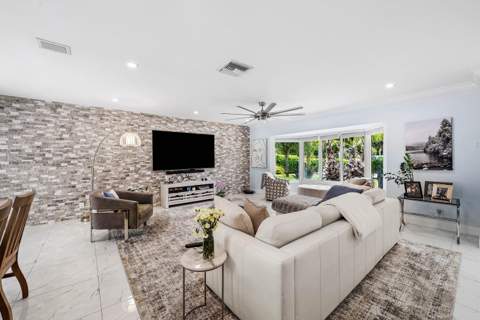 1029 W Palmetto Park Road, Boca Raton FL - photo 6 of 42