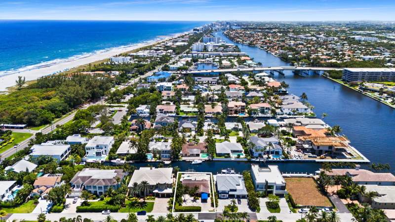 2 bedroom Single Family Residence at 1018 Brooks Lane, Delray Bch Shores, Delray Beach — photo 2