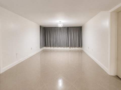 3516 Whitehall Drive #105, West Palm Beach FL - photo 8 of 20