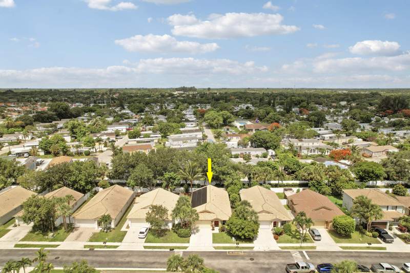 3 bedroom Single Family Residence at 1017 Fosters Mill Road, Fosters Mill, Boynton Beach — photo 4