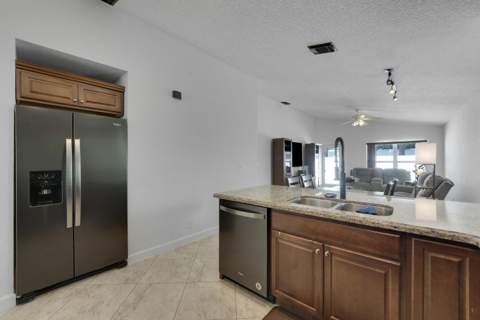 1017 Fosters Mill Road, Boynton Beach FL - photo 20 of 44
