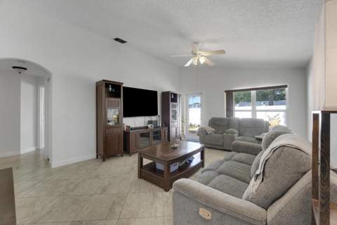 1017 Fosters Mill Road, Boynton Beach FL - photo 23 of 44