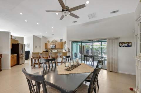 10705 SE Seabreeze Court, Hobe Sound FL - photo 18 of 76