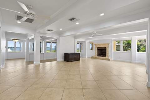 3209 N Indian River Drive, Fort Pierce FL - photo 8 of 73