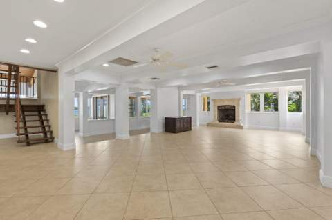 3209 N Indian River Drive, Fort Pierce FL - photo 10 of 73