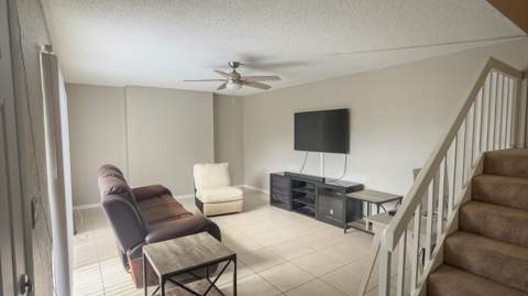 407 Arabian Road, Palm Springs FL - photo 6 of 19