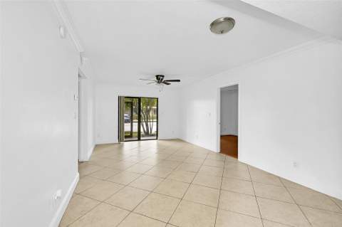 10022 Winding Lake Road #102, Sunrise FL - photo 14 of 31