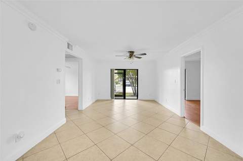10022 Winding Lake Road #102, Sunrise FL - photo 15 of 31