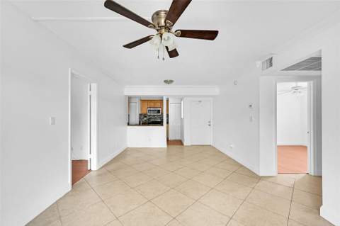 10022 Winding Lake Road #102, Sunrise FL - photo 16 of 31