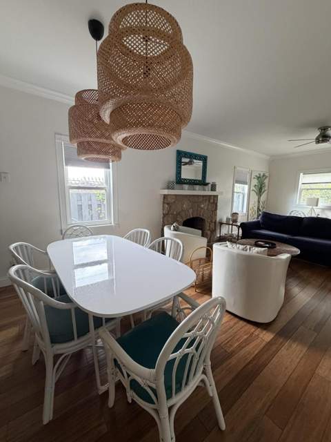515 Ardmore Road, West Palm Beach FL - photo 11 of 36