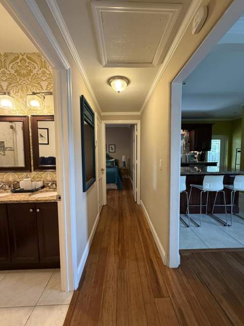 515 Ardmore Road, West Palm Beach FL - photo 12 of 36