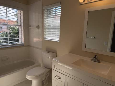 940 Doveplum Court, Hollywood FL - photo 14 of 19