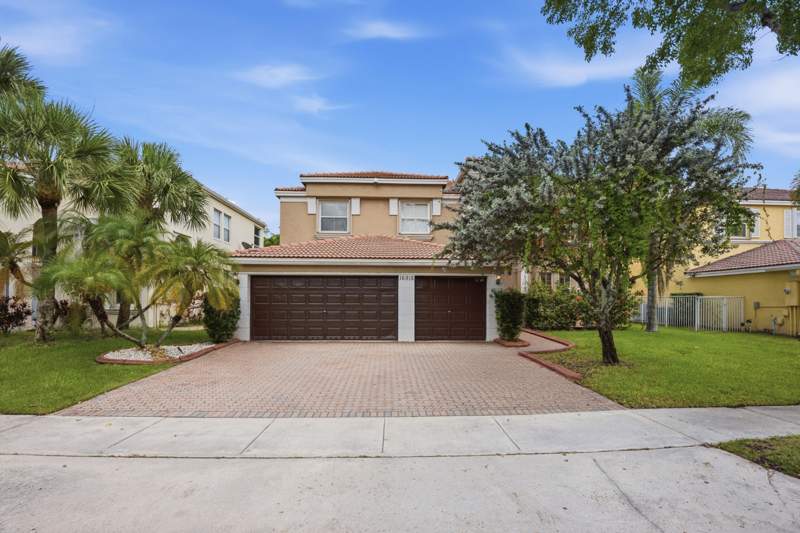 5 bedroom Single Family Residence at 16918 SW 16th Street, Sessa Eight, Pembroke Pines — photo 5