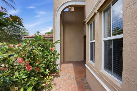 16918 SW 16th Street, Pembroke Pines FL - photo 7 of 99