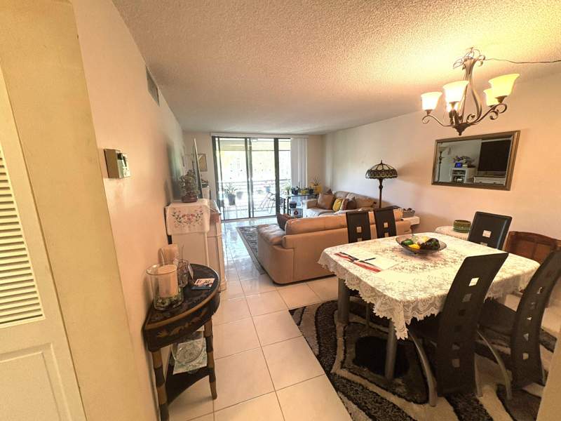 2 bedroom Condominium at 8150 W Mcnab Road #222, Concord Village Condominium Ix, Tamarac — photo 4