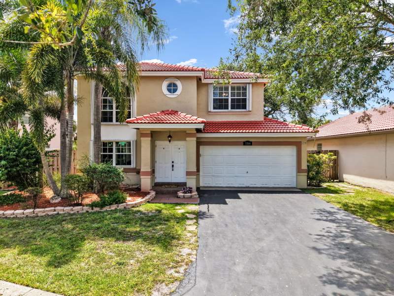 3 bedroom Single Family Residence at 3364 NW 79th Avenue, Holiday Springs Village , Margate — photo 2