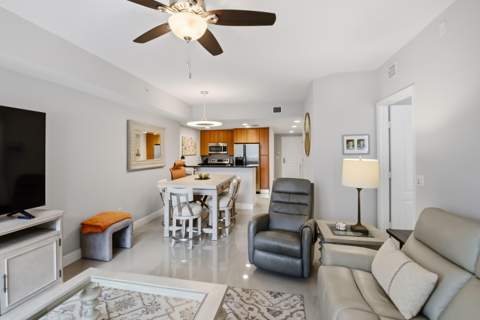 191 SE 20th Avenue #210, Deerfield Beach FL - photo 20 of 56