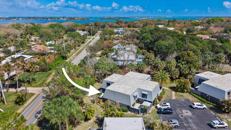 2 bedroom Townhouse at 3852 SE Jefferson Street, The Court Yards Condo, Stuart — photo 3