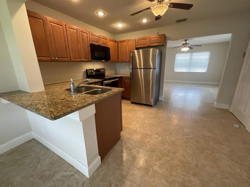3 bedroom Single Family Residence at 2016 SW 16th Avenue, Palm Beach Leisureville Sec 10, Boynton Beach — photo 3
