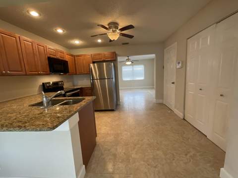 2016 SW 16th Avenue, Boynton Beach FL - photo 15 of 26