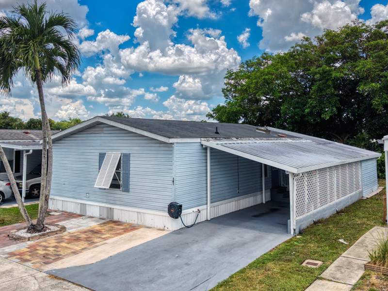 3 bedroom Manufactured Home at 141 Plantation Boulevard, Palm Beach Plantation, Lake Worth — photo 5