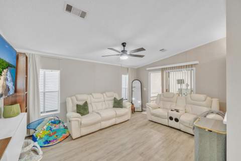 141 Plantation Boulevard, Lake Worth FL - photo 15 of 41
