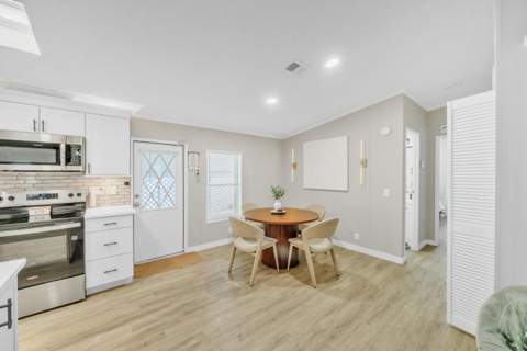 141 Plantation Boulevard, Lake Worth FL - photo 19 of 41