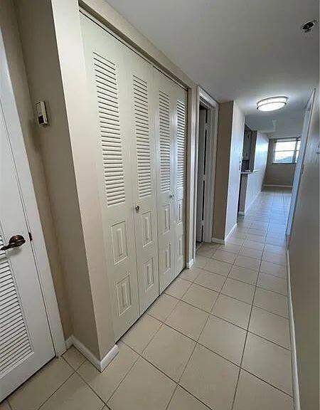 3001 W Rolling Hills #608, Davie FL - photo 18 of 24