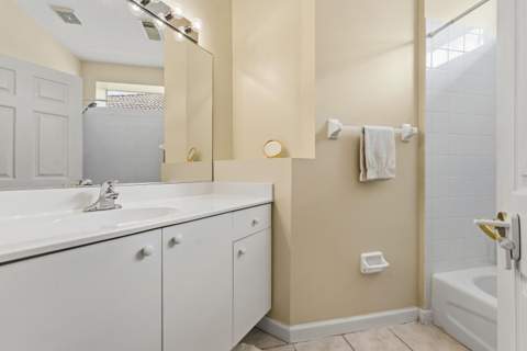 638 SW Treasure Cove, Port St. Lucie FL - photo 20 of 46