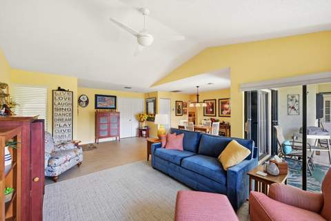 22 Lexington Lane #D, Palm Beach Gardens FL - photo 9 of 33
