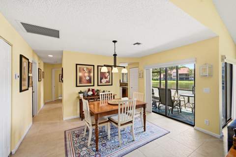 22 Lexington Lane #D, Palm Beach Gardens FL - photo 6 of 33
