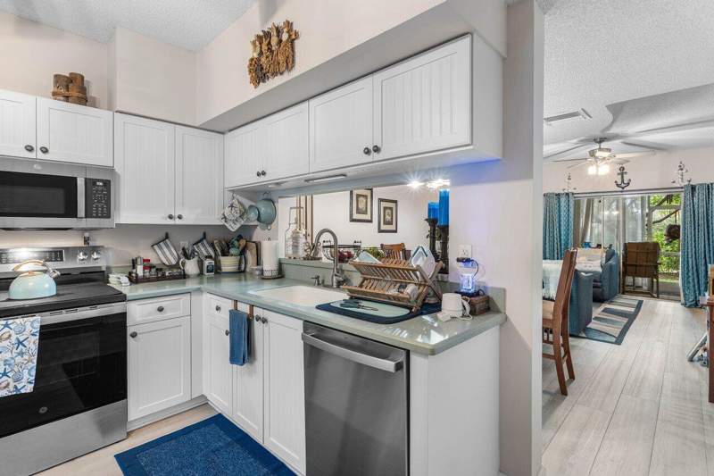 2 bedroom Townhouse at 1022 Kokomo Key Lane, Kokomo Key, Delray Beach — photo 4
