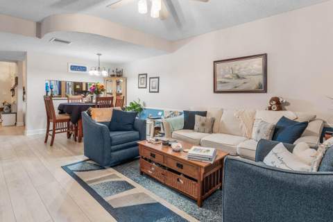 1022 Kokomo Key Lane, Delray Beach FL - photo 10 of 39