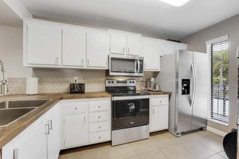 20 Royal Palm Way #204, Boca Raton FL - photo 10 of 30