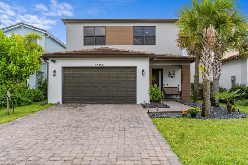 3 bedroom Single Family Residence at 16169 Sea Turtle Place, Sky Cove South Phase 1 B, Westlake — photo 2