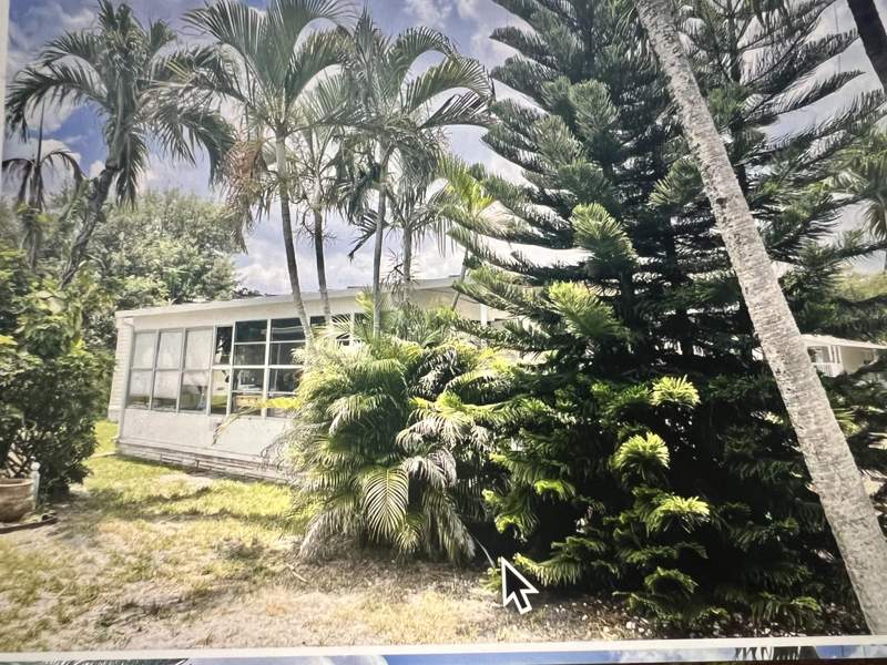 2 bedroom Mobile Home at 4540 NW 68th Street, Deerfield Lake, Coconut Creek — photo 2