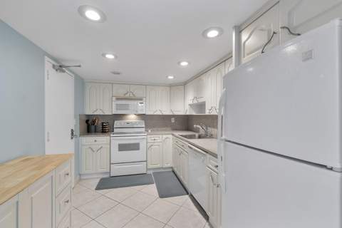 10777 W Sample Road #918, Coral Springs FL - photo 21 of 29