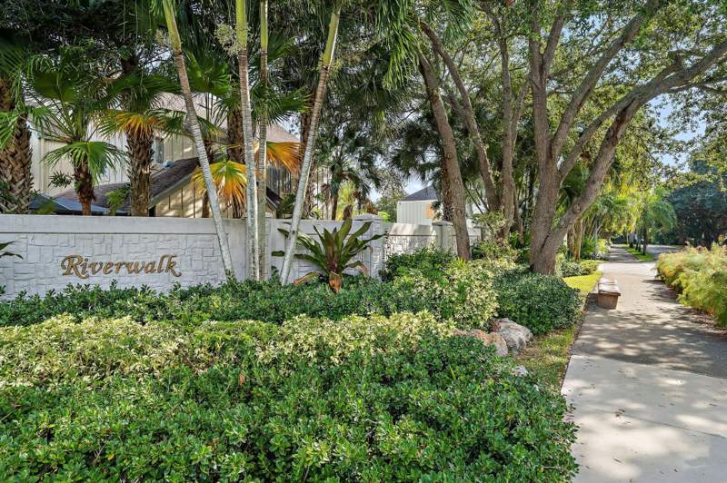 2 bedroom Townhouse at 6343 Riverwalk Lane #3, Riverwalk 1, Jupiter — photo 2