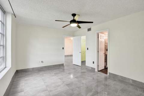 8301 Sands Point Boulevard #S102, Tamarac FL - photo 19 of 33