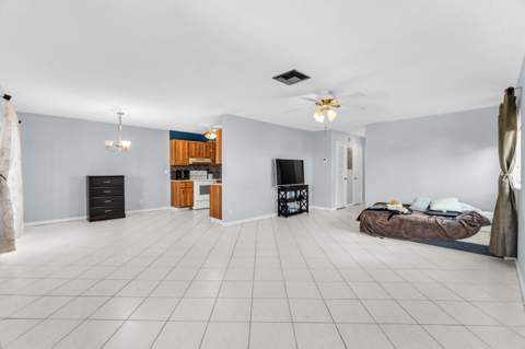 3360 NE Rossi Court, West Palm Beach FL - photo 24 of 47